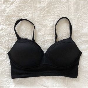 NO WIRE PADDED VICTORIA SECRET BRA!
